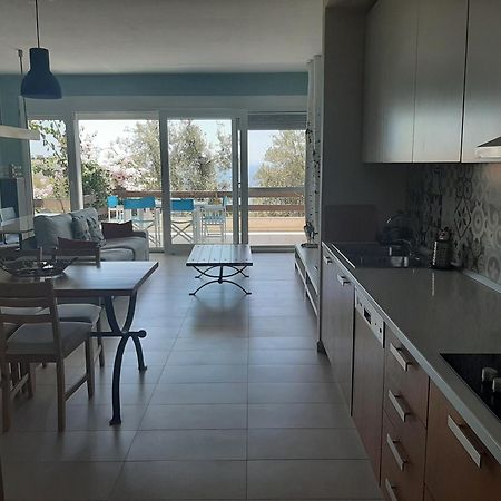 Olives Residence Dhërmi 部屋 写真