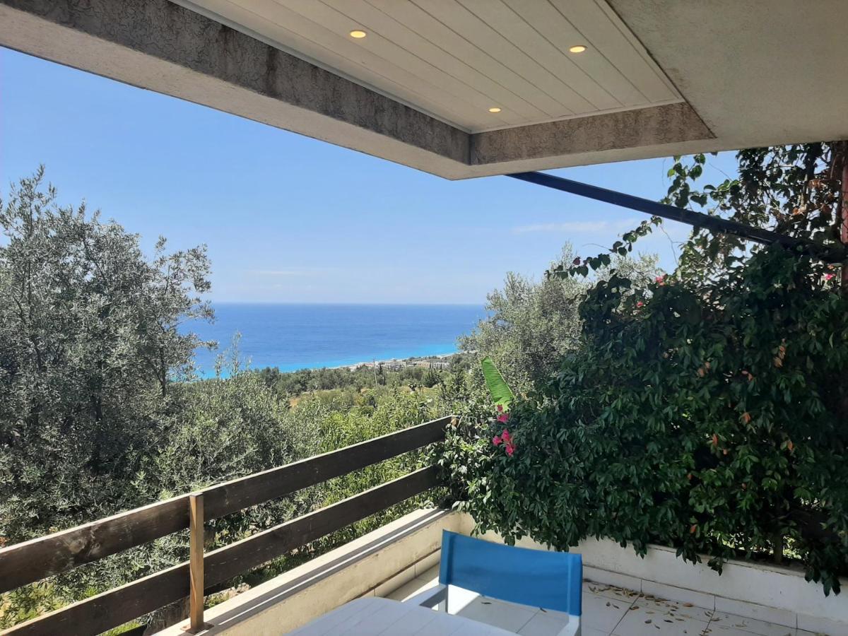 Olives Residence Dhërmi エクステリア 写真