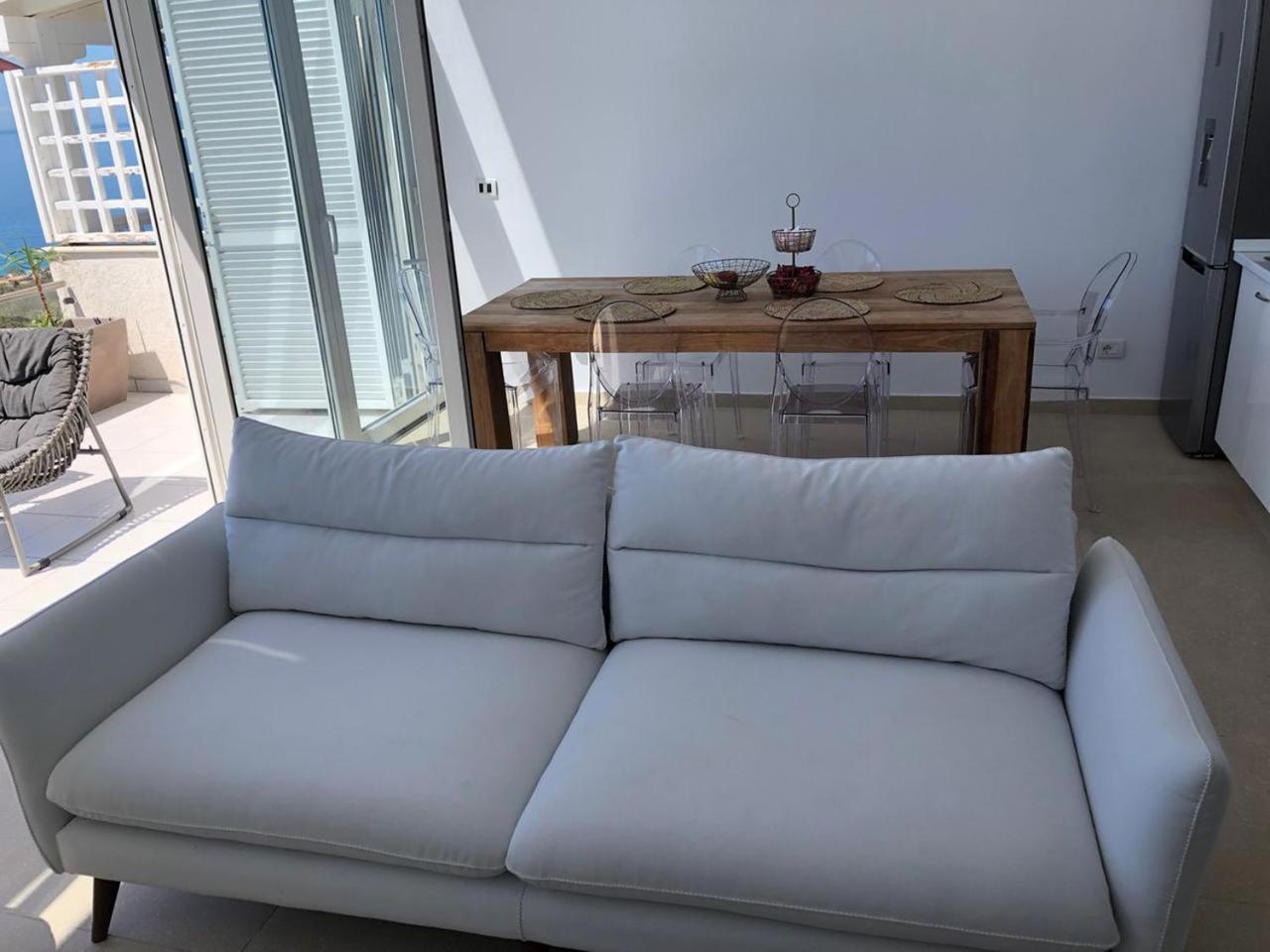 Olives Residence Dhërmi 部屋 写真