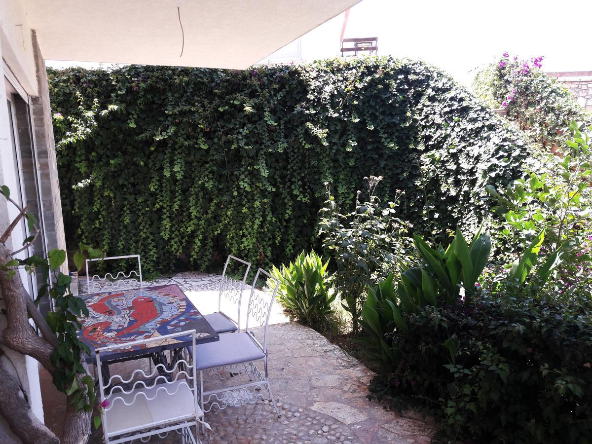 Olives Residence Dhërmi エクステリア 写真
