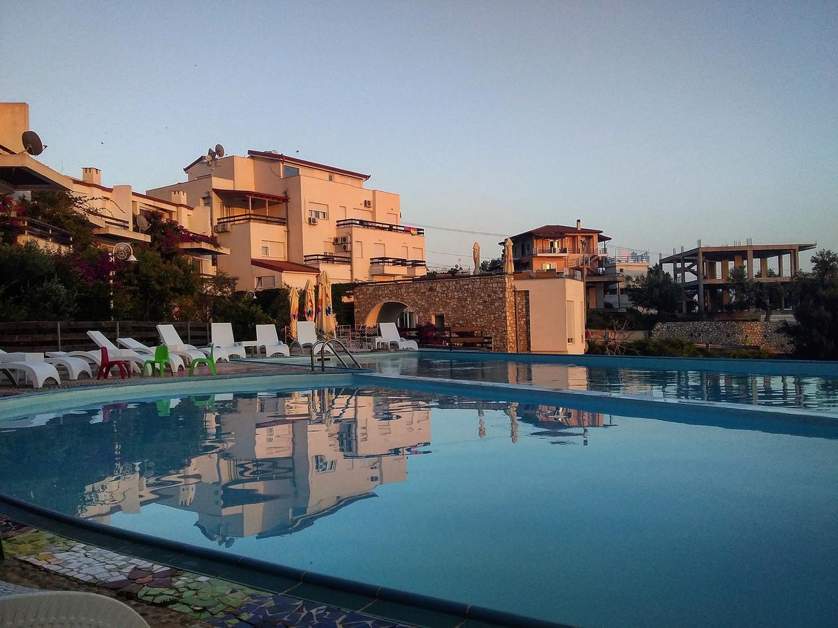 Olives Residence Dhërmi エクステリア 写真